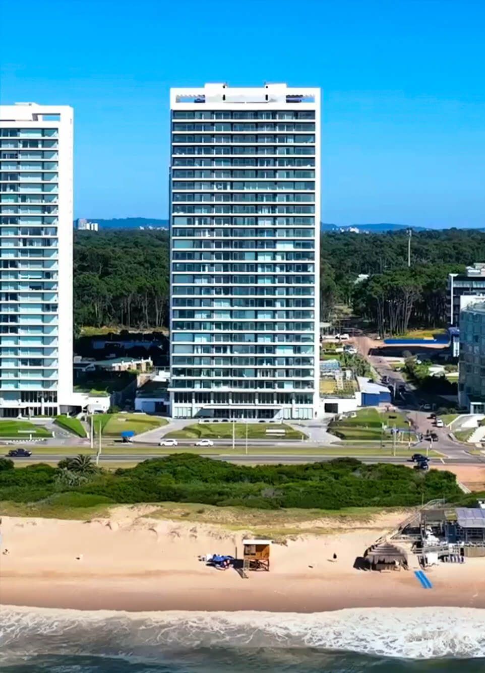 Le Parc IV — Playa Brava – Parada 10 (Rambla Lorenzo Batlle), Punta del Este