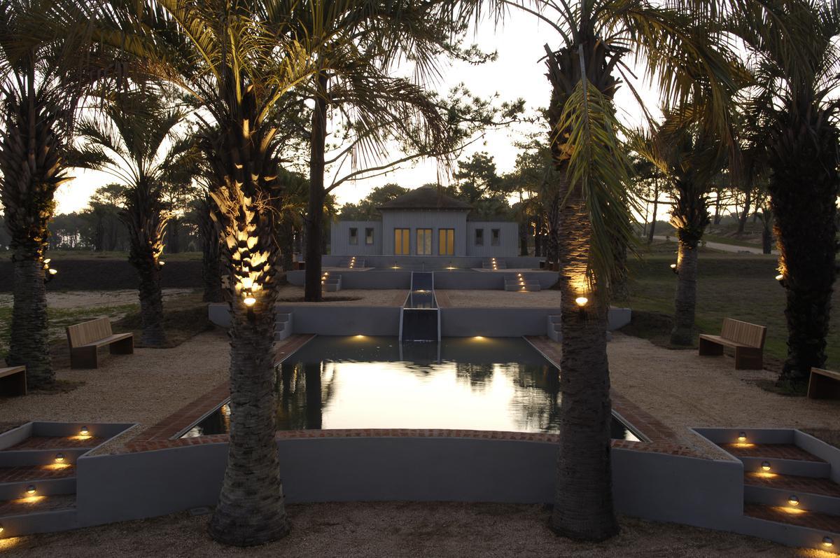 Deck da piscina de Pinar del Faro